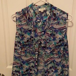 Tahari medium sleeveless ruffle blouse